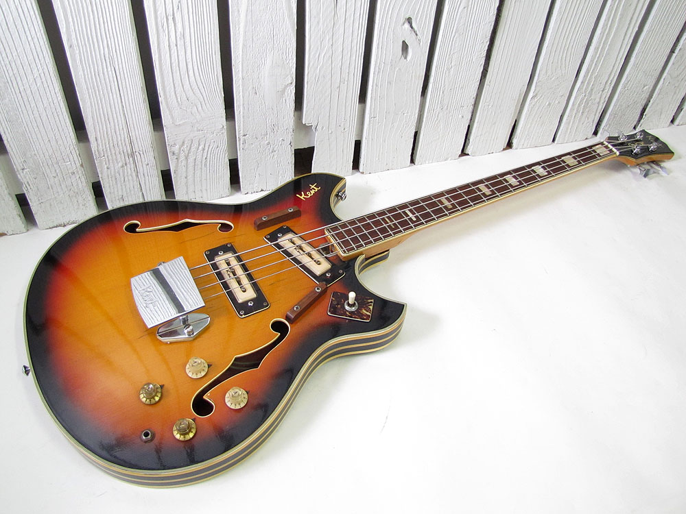 VINTAGE 1960'S KENT MODEL 822 ELECTRIC BASS GUITAR MADE IN JAPAN