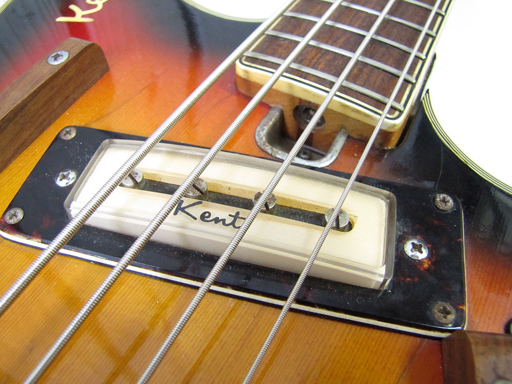 VINTAGE 1960'S KENT MODEL 822 ELECTRIC BASS GUITAR MADE IN JAPAN
